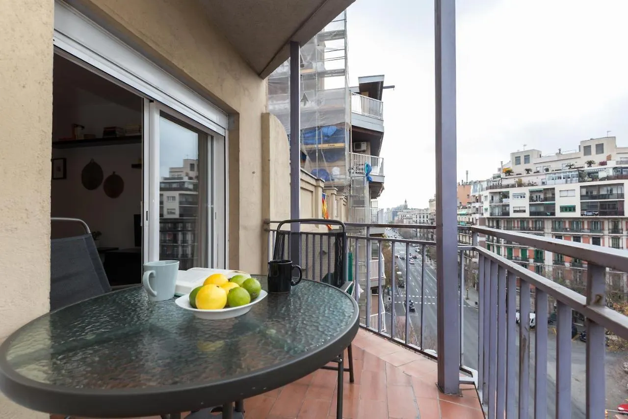 Heart Of The City Sunny With Iconic Terrace View Barcelona